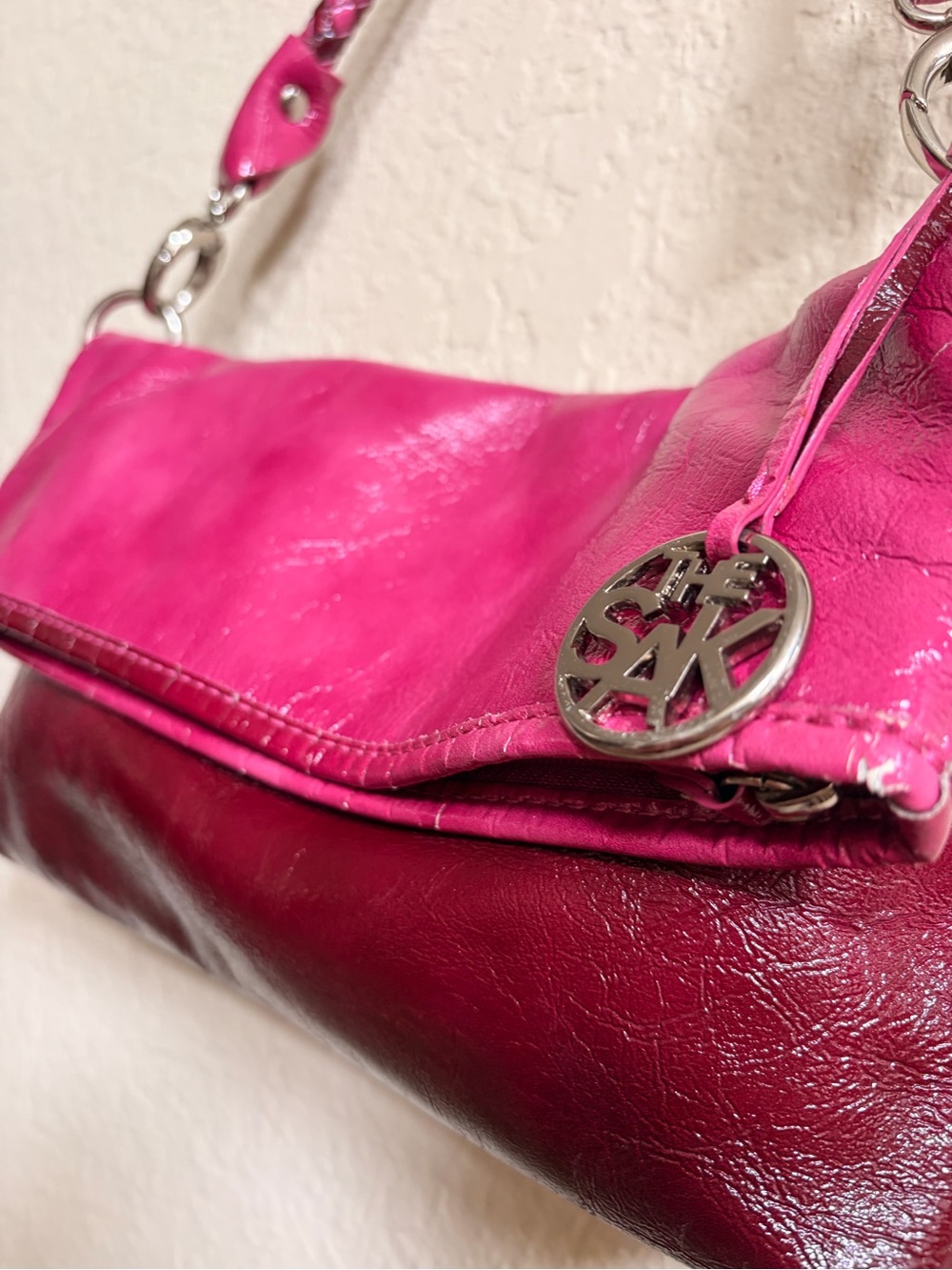 The Sak Two-Tone Hot Pink and Berry Leather Shoulder Bag